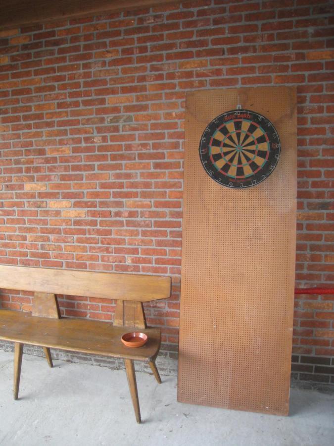 Vakantiehuis in de velden met zwemvijver en Jeu de Boules baan Lier Buitenkant foto
