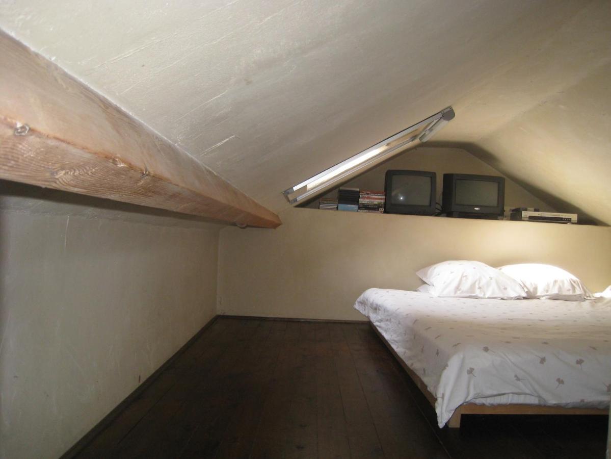 Vakantiehuis in de velden met zwemvijver en Jeu de Boules baan Lier Buitenkant foto